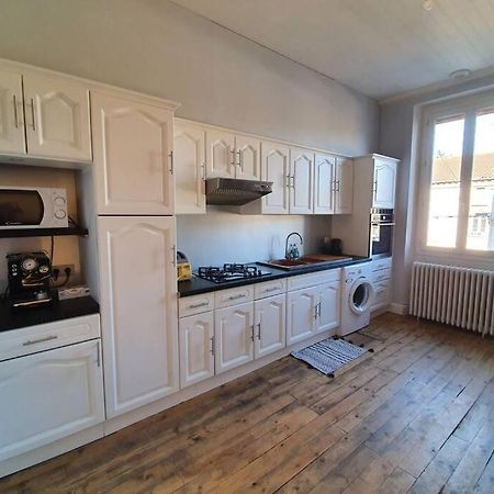Appartement Spacieux, Wifi ,Cafe A Volonte Blaye-Les-Mines Exterior foto